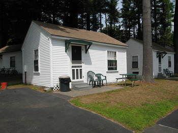 Evergreen Motor Court Hotel Saco Exterior photo